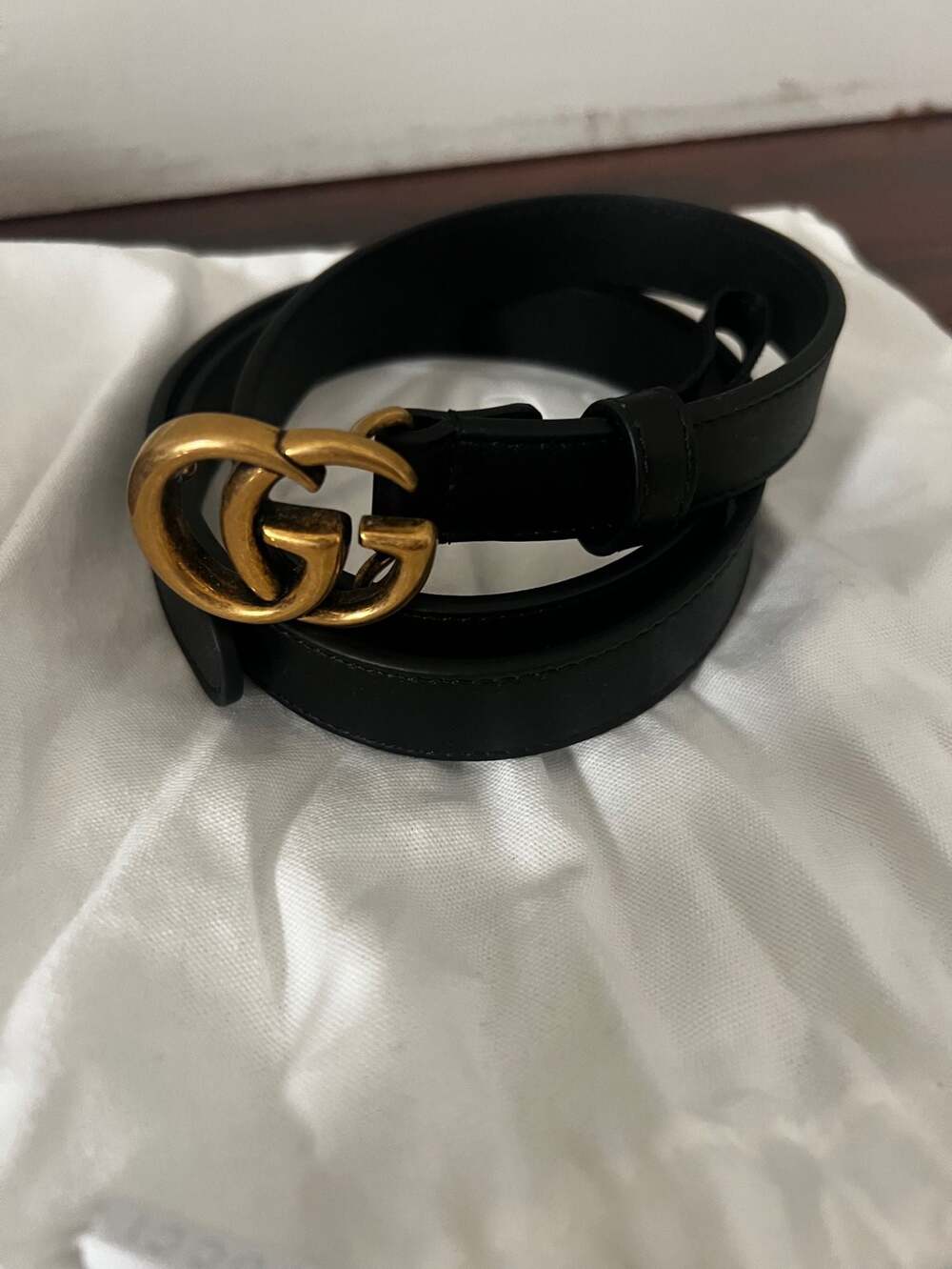 Gucci Double G Marmont Black Leather Belt with Gold Buckle Size 90 - Picture 5 of 9